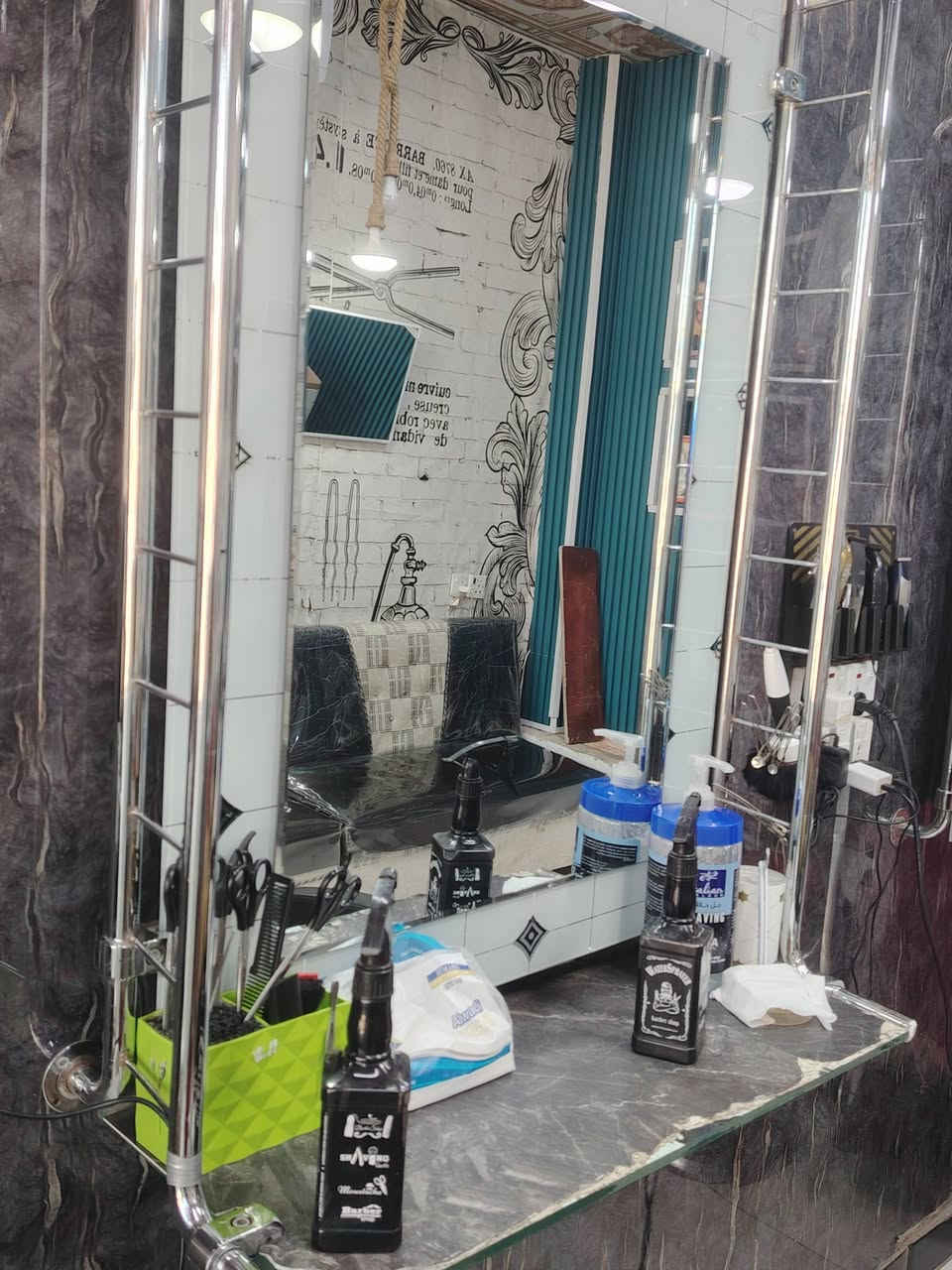 سلام عليكم يتوفر زوج مري للبيع
السعر مناسبات اليريدهن يجي خاص ***********
