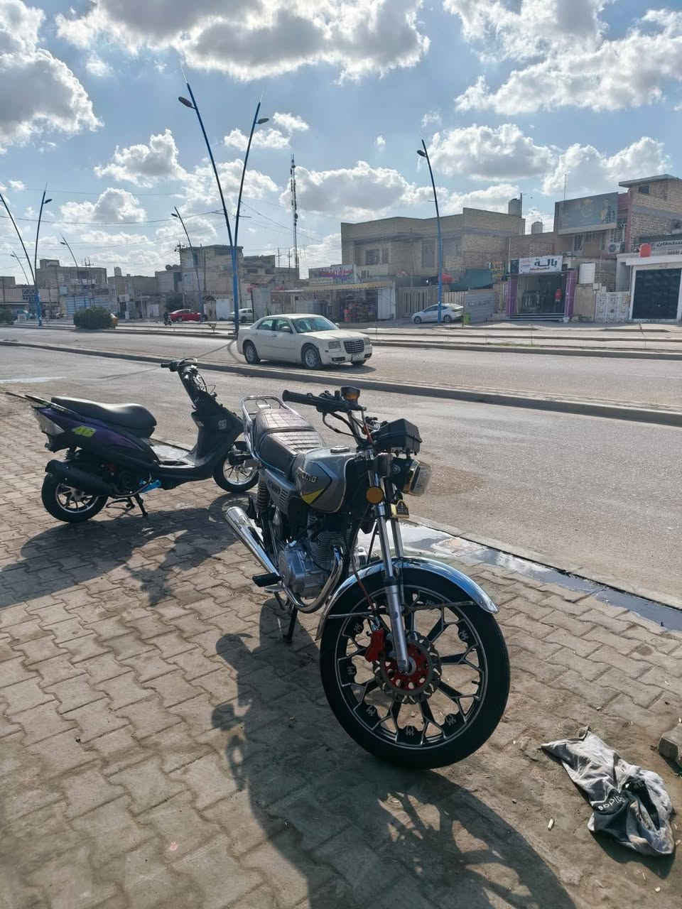 دراجه البيع موديل اوراق ٢١ طالعه بل ٢٤ كفاله عامه من كلشي راعيها ***********
