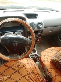 سابيه مديل 2012 رقم احمر السعر 9وبيه مجال الشراي يتصل 07837060997