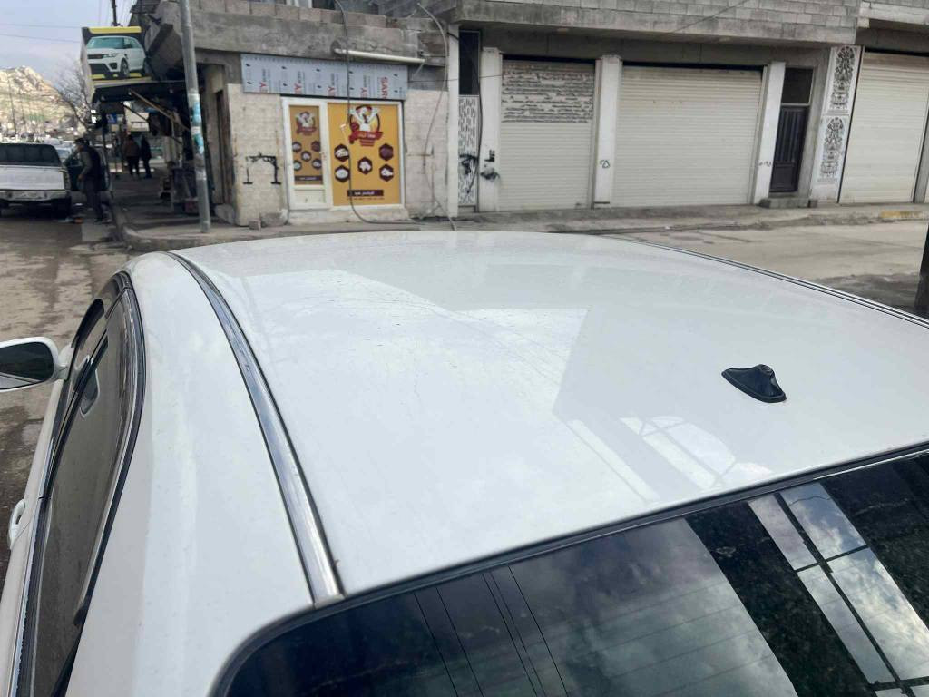 شاهینە ڕویاڵ 2005 
بڕاوەی نمونە 
ناوزەرد 3 دوگمە 
سێ پەردە سەلاجە 
تەبرید مەرکەزی 
ئاوێنە شەفتە 
کێرو مەکینە گەورە 182 بێ دکەڵ 
شتێکی جوانو نمونە ماڵی دۆستە دینار مەسروفی نیە 
مەکینەو گێڕی بە شەرت
سعری 49 معامەلە شوێن سیدصادق 
ژ.م *********** السليمانية, العراق
