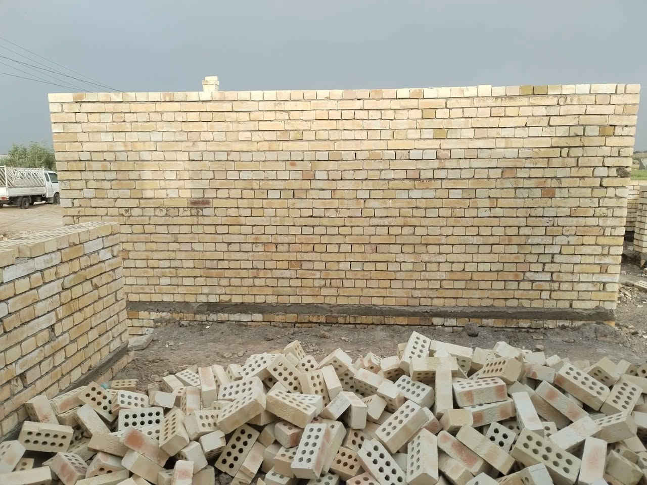 خلفة بناء شغل درجه اولى ستلام مهندس نشتغل جميع مناطق بغداد الكرخ ورصافه التزام بل مواعيد اتصال ***********
