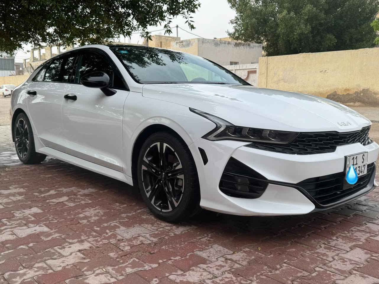 السلام عليكم كي فايف موديل 2022
مواصفات جي تي لاين فوول للاخير

1600 تيربو 

مواصفات 

بانوراما 

بصمة 

كشنات تدفئة 

استيرن تدفئة 

شحن هاتف لاسلكي 

قياده ذاتيه ؏ الخطوط السريعه

هاند بريك بصمة

تشغيل عن بعد 

مثبت سرعه 

نضام ABS

مانع انزلاق حساس أطارات 

بك لايت ليد

شاشة

كامره دواره

رادار جانبيه

مراقبة النقطة العمياء

رادار الخطوط البيضاء 

اشاير بالمري 

كشنات جلد احمر

مقعد للسائق قابل للتعديل كهربائياً

لايتات ‏3 عدسات 

نضام قياده أيكو + سبورت +سمارت +نورمال

بلوتوث + aux + usb

فول تحكم ستيرن

كير أوتو + عادي

ئوتو بريك 

‏ ‏الخريطة

ستيرن حرف. Led D +  زينون

توقف ذاتي عند الرجوع

صندوك بصمه

‏AUTO HOLD

مصابيح خلفية LED

حادث موضح بلصور جانبي صطحي بدون دواخل بجم كبس معمره تعمير شركه بلاد والصور تشهد رقم بغداد معوقين تنفك نهاية السنه صاحب السنويه ولد شاب الف وكاله يسوي ام الباركود عامه 

مكان السياره :النجف الاشرف
رقم الهاتف :***********
السعر :175 $
