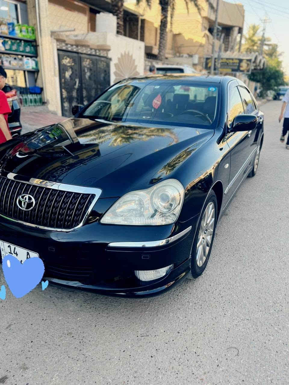 ١TOYOTA CROWN MAJESTA👑
للبيع تيوتا ماجستا. 2007 
اصولي💥 شرط المداور قرار 48
الون اسود ملكي 
رقم بصرة انكليزي سيارة باسمي مدوار ثاني يوم مشروع وطني  
المواصفات👇 
5دكم 
تحويرة نجف فوك وجوه 
✅ محركها V8 الحجم 4300
✅ كشنات جلد اسود 
✅ تبريد امامي خلفي3قطع.
✅ 3قطع بردات خلفيه.
✅ اربع كشنات كهرباء.
✅ 5بصمات ابواب+بصمة تشغيل+ صندوك شفط 
✅ كشنات خزن ميموري.
✅ حساسات  امامي وخلفيه
✅ كامره خلفيه 
✅ بگ لايتات لد اصل.
✅ ثلاجة
✅ مري ترحيب عند الاقتراب+ بالمري والجملغات.
✅ ستيرن كهربائي 
✅ مري كهرباء+هيتر♨️
✅ تحكم ستيرن+كروز تثبيت سرعه.
✅ جنطه جكات كهرباء شفط.
✅ 
✅
وباقي المواصفات المعروفه لل5دكم.
والسياره جاهزه على اخر حبايه.
والسياره بالواقع اجمل من الصوره📷.
العنوان النجف الأشرف
***********
