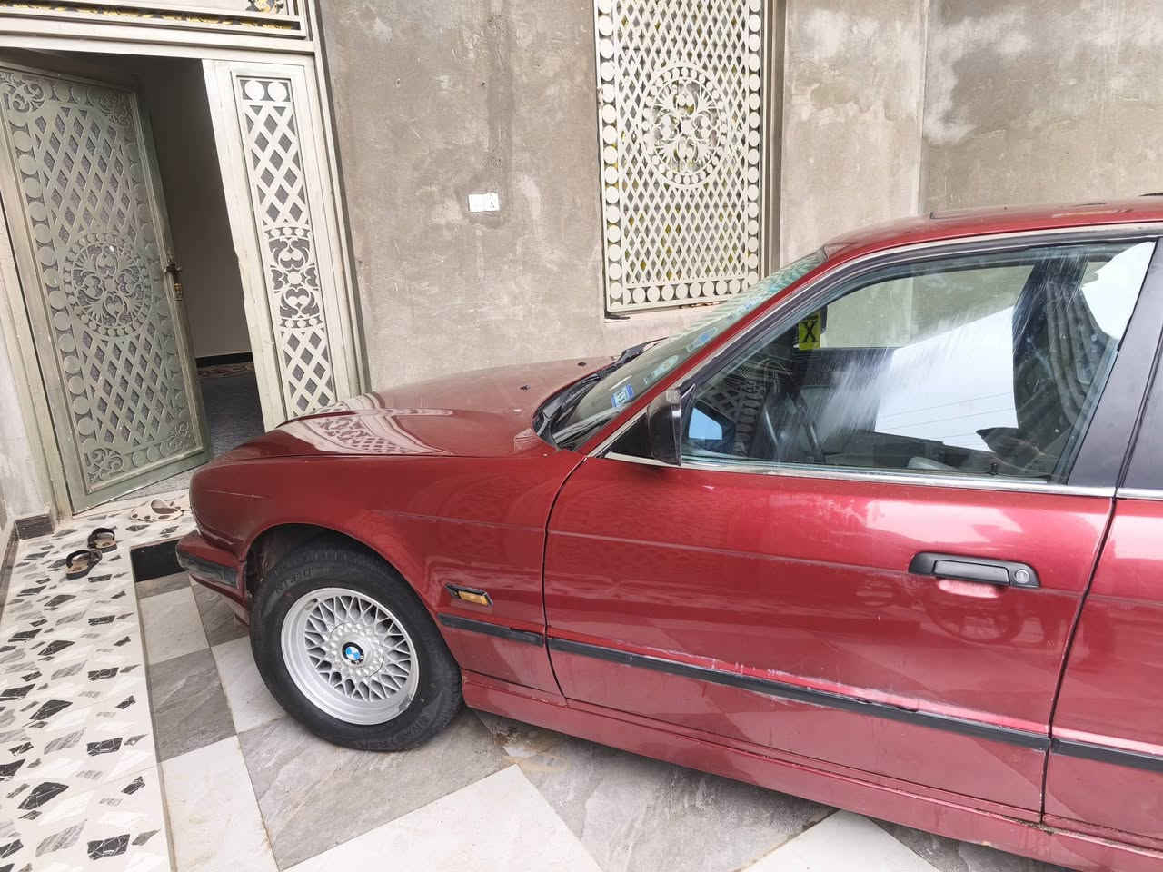BMW بيع مستعجل
السعر 58 وبيه مجال
موديل 1991
525 اصل
رقم جديد 
 سياره نضيفه  
محرك كير كفاله 
كشنات كهربائي 
عنوان بصره شط العرب 
***********
ترهم مراوس
