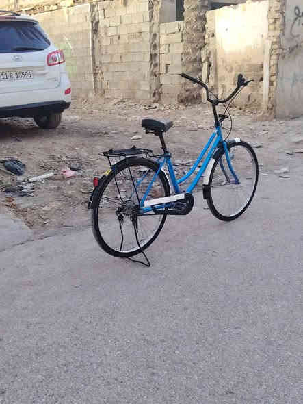 السلام عليكم بايسكل للبيع حجم 26 موديل 18 البايسكل مكفول صار لي شهر من نزلته رمبه  السعر ب 110 وبي مجال العنوان بعقوبه في.فلكه  نهوده رقم الهاتف *********** اهلا وسهلا بكم
