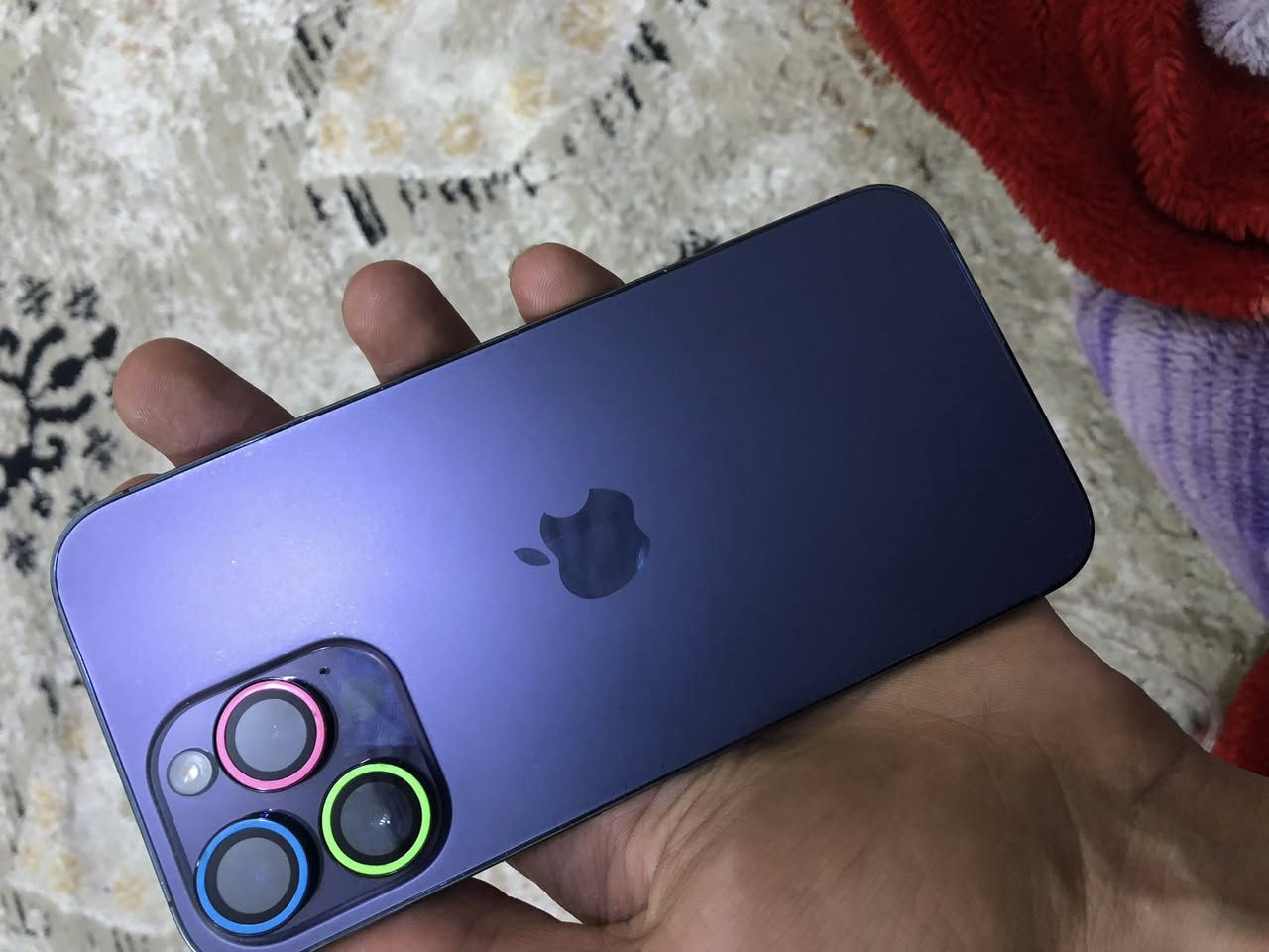 سلام عليكم 14 برو ماكس نضافته كدامك جهاز مال بيت ماستر مكفول من الفتح  ما ملعوب بي بطاريه 84 ذاكره 256 مراوس ب 15 برو ماكس ونتفق على الفرق مو تجي تغني 
***********
