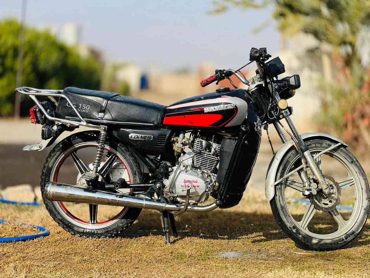 اسلام عليكم ماطور سافان موديل 2020 للبيع او مراوس تايكر ماطور ماعايزو برقي شرط كهربائيت كله شغاله محرك بدون عيب نشاط نار🔥سعر 350قفل🔐رقمي *********** مو شراي اعبر المنشور مكاني الحاج علي تحياتي
