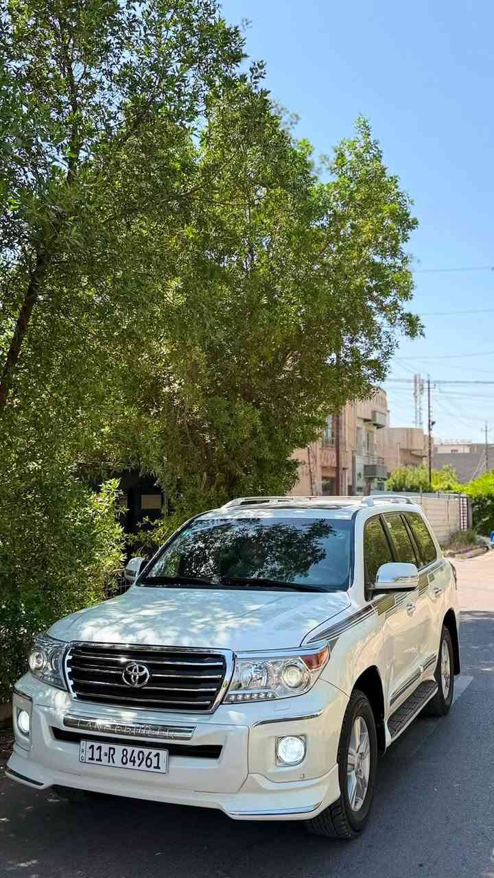 السلام عليكم
لاندكروز 2014 بريم باب اول / بغداد انكليزي / محرك V6 حجم 4000 /
اللون ابيض صدفي
مواصفات : بريم 1/1
ممشى 200 الف / كامره بلاد / طفاية بالصدر / حساسات امامي
خلفي / سلايد روف / زراك لايت / ترحيب شاشة /
تحكمات ستيرن جهتين / مرآة ليزيه وسطيه / علامة لاندكروز ابواب /
بصمه / باقي المواصفات المعروفه فور ويل وغيرها / تخم تاير جديد /
صدر امامي خلفي جديد
ضرر السياره اكفالة عامه عدا دعاميات  وبارد بيها بالجاملغ الخلفي جهه السايق وشوي من الباب الخلفي جهه السايق
مكان / بغداد / العامرية
السعر 340 ورقه  وبيهااا مجال بسيط تحويل مباشر مشروع وطني بأسمي 
***********
***********
