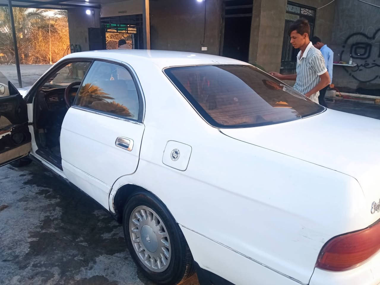 بطه 93متصل انبار دولي بأسمي مكفولة السعر 50وبيها مجال رقم الهاتف ***********
