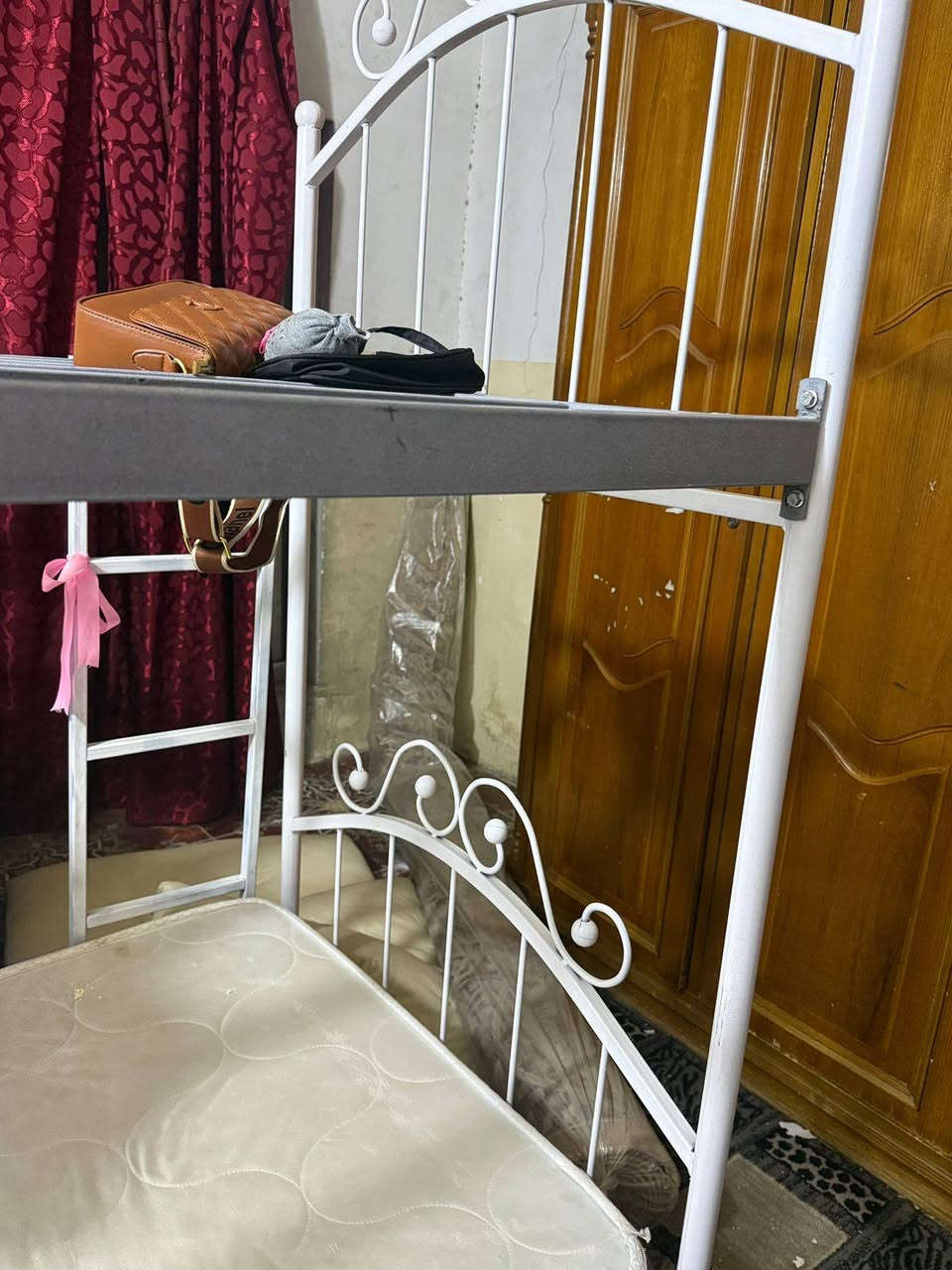 جربايه طابقين نظيفه وقويه وتخبل للإستفسار ***********
