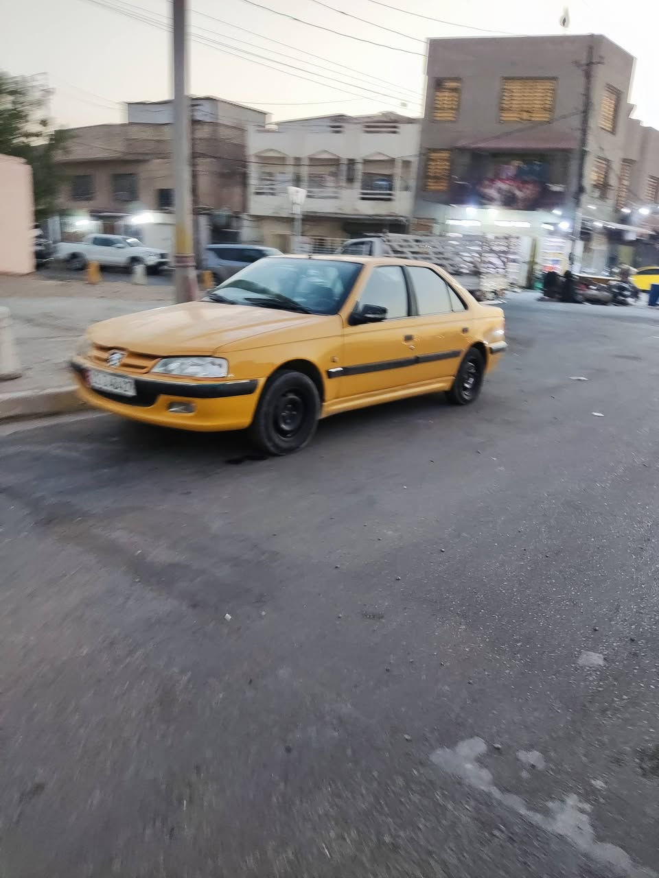 السلام عليكم شباب بيجو باص 2015 ب 38 هذا رقم هاتف***********
