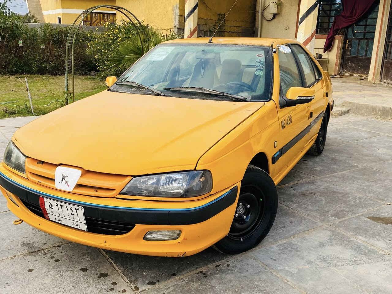 للبيع بيجو بارص موديل 18 رقم بغداد بسمي تحويل مباشر كير. ومحرك مكفولات تخم تاير تبريد ثلج مكفوله من الحادث بنيد مبدل فقط بدون ضرر  منضومه غاز تحكم حساسات شاشه مدوشمه سنويه مجدده مصفره هيئه  وغرامه جاهزه من كلشي السعر 57 وبيه مجال مكاني بغداد رقم ***********
