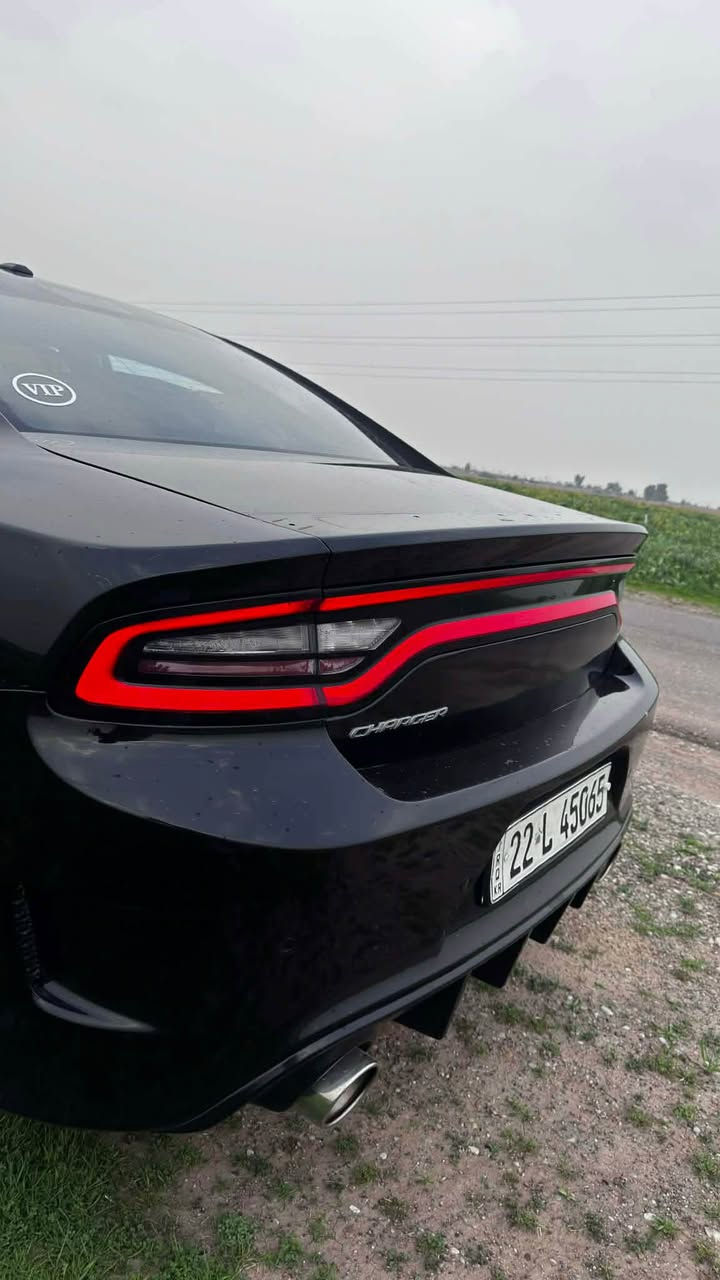 جارجر موديل 2017 فقط بيها قطعتين جاملغ و بونيد امبدل بدون دواخل مواصفات اس اكس تي رقم اربيل سنويه 2029 شرط تحويل سياره نظيف شرط مابيه دينار مصرف رقم الهاتف/ *********** كركوك, العراق
