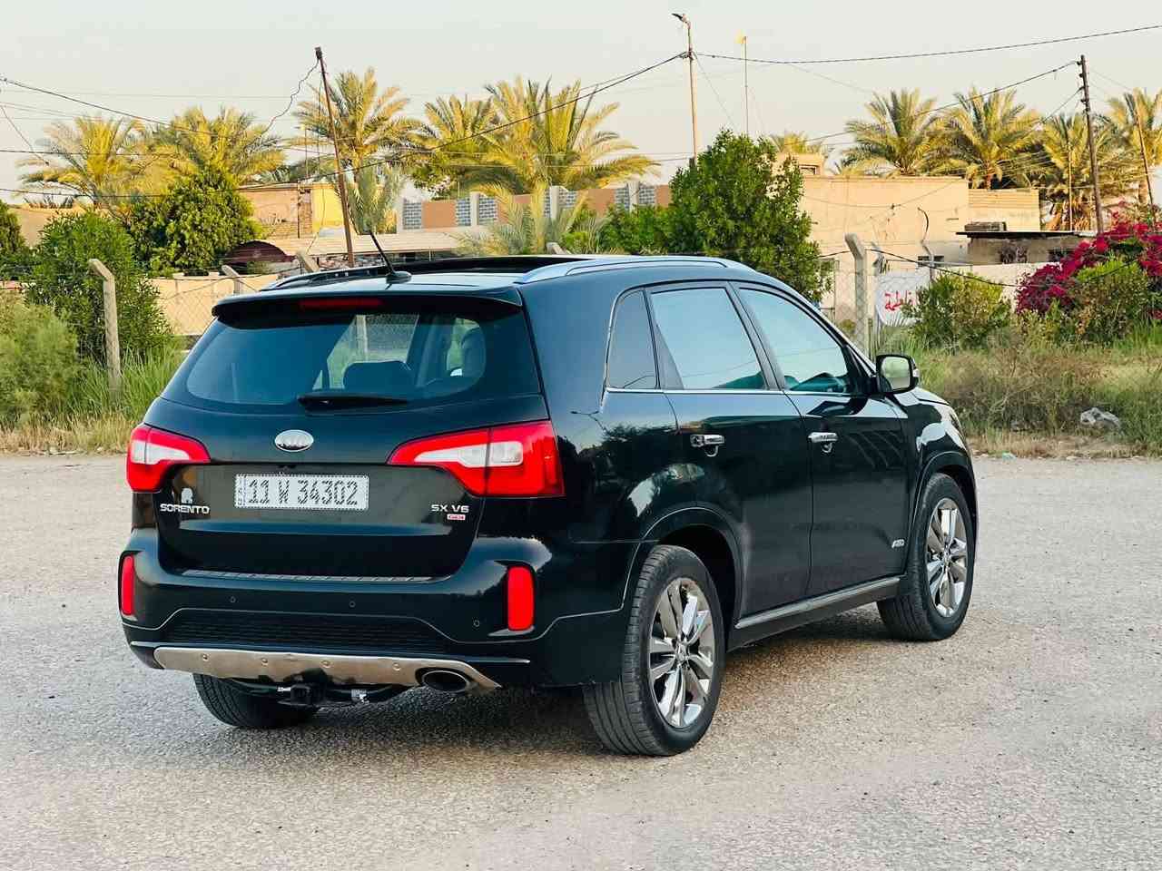سلام عليكم
كيا سورنتو
موديل ٢٠١٤
فول لمتدد
كامل مواصفات السياره اميركيه بيها ثلاث قطع رش فقط
كامله مكمله مكينه كير صدر تبريد تخم تاير باتري جديد 
رقم بغداد بسمي 
عنوان السياره بغداد العبيدي 
السعر ١٣٨
***********

