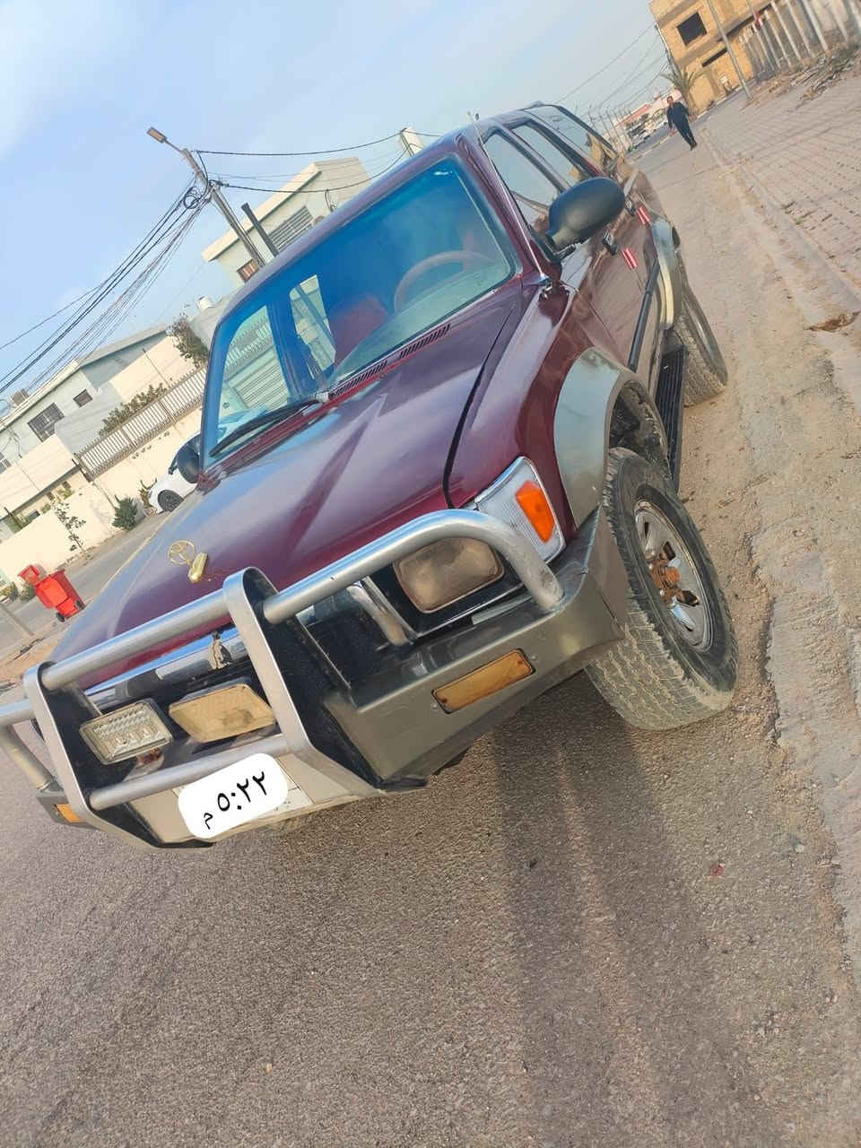 سلام عليكم للبيع تيوتا هايلوكس مديل 1994 السياره  جاهزه كير ومحرك ونجي سته سلندر نضاف تحويل مباشر سنويه ما منتهيه   تخم تايرات جدد باتري جديد كهربايات شغاله السعر 35وبيها العنوان النجف الرقم***********
