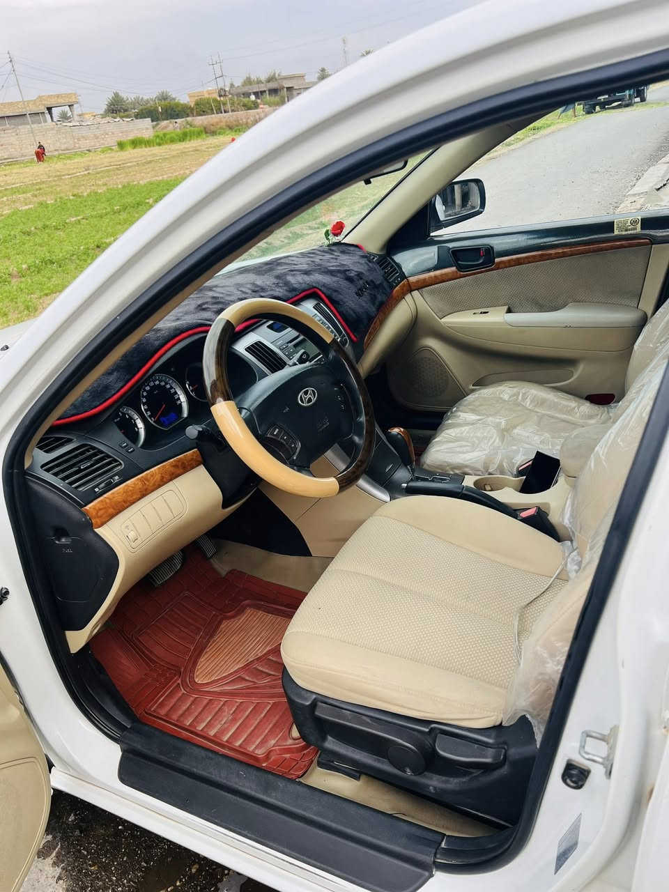 سلام عليكم "
هونداي :سوناتا :2011مكفوله كفاله عامه سياره احله من صوره مكينه ٢٤٠٠شرط مكينه كير برقي ممفتوحَ لا واشر ولى غيره رقمها بغداد +لون ابيض صدفي كشنات لايلون شركهّ دشبول لو فطر مابي :غير متواجد ع الفيس :رقم التواصل :***********
