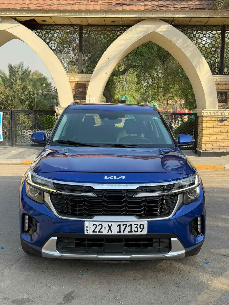 السلام عليكم
للبيع فقط بدون مراوس
كيا سيلتوس 2024 
جديده بدون اي نقص
السعر (173)
مواصفات فول عده سلايت
شاشه متصله عداد دجتال كار بلي
لد امامي نهاري متصل مع لايت عدسه 
محرك 2000 دوش
رادار امامي ورادار جانبي ورادار خلفي 
إشاير بالمري 
بك لايت لد متصل مع كامره خلفيه دواره 
بصمه تشغيل و ابواب 
تشغيل عن بعد  
قطعتين تبريد امامي وخلفي 
مداخل تايبسي 

ثلاث وضعيات قياده مع تحديد مسار وسياقه ذاتيه بريك ذاتي مع كامل وضعيات القياده نظام نزول منحدرات الاناره الداخليه ابيض لمس اوتو بريك  التبريد شاشه بيانو وبعد بيها هواي مواصفات 
قطعه وحده صبغ بنيد فقط بدون دواخل بدون شواصي بدون ايرباك حته راديتر وبدنه بلاديات
ماشيه 47 ألف
عنواني بغداد العطيفيه

للأستفسار ***********
