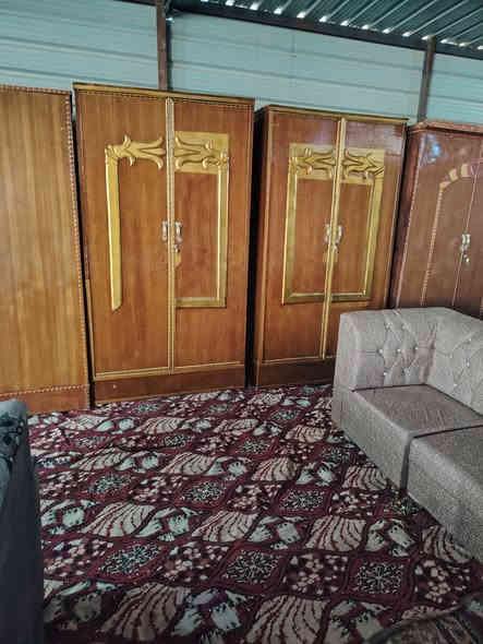 انواع الاثاث المنزلي للبيع والمراوس وبأسعار مناسبة للاستفسار راسل الصفحة او اتصل ***********
