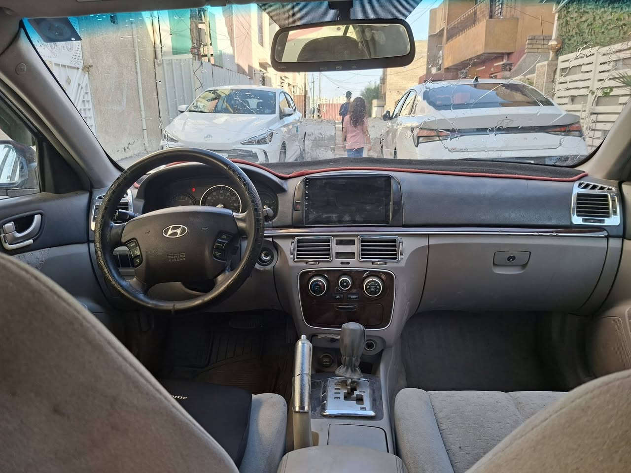 سوناتا ٢٠٠٦
لون حبري 
محرك ٦ سلندر ٣.٣ 
السيارة حادثهة جاملغ خلفي 
ماشيه ١٥٩٠٠٠
رقم دولي بغداد 
السيارة بها رواجز ورادلهة مشط ستيرن
لمعرفة المزيد الاتصال على هذا الرقم
***********
ابو علي
