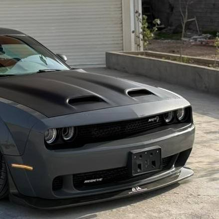 هليكات ريد اي 1017 حصان HP

السعر : اترك تعليق يوصلك خاص 

حادث السياره كلين تايتل 
وايد بدي مديل 2019 
لون السياره تو كلر بلادي من الشركه 
ماشيه 14  الف كيلو 
فول موصفات السياره 
فتحه+رادار 
اضافات 
شوتهafeكاربون فايبر اصلي 
كزوز كورسا اخر صدار كت كامل
هدرز امريكان ريسنك لونك تيوب 
جكات alr lift x3اصلي امريكي 
 AEM كت واتر مثنول V3
جهاز لهب سعره 25 ورقه 
تخم تاير رن فلات دنلوب سعره 22 ورقه 
ويل هليكات اصلي مو تجاري الصور الي ناشرهن قبل ما اخلي الويل 
الداخل كله كنتاره كذالك الصندوك هم كنتاره 
غرفه السياره من مارسدamgGTI الوحيده بل عراق 
عليه جل مال جلبريك 
كاربون فايبر الدواخل كلهن اصلي مو عمل 
دفيوزر كاربون فايبر اصلي اصلي 
سبايدر كاربون فايبر اصلي اصلي 
لحيه كاربون فايبر اصلي اصلي 

السياره كلش جديده ومصروف عليه ومتعوب عليه ولي ياخذه بل خير عليه وبعد هوايه غراض طار من بالي اذكرهن الي يشتري راح يعرف السياره بل تفصيل 
رقم بغداد وتحويل موجود مباشر  السعر اتصل وتدلل 
مكان ديالى بعقوبه 
***********
