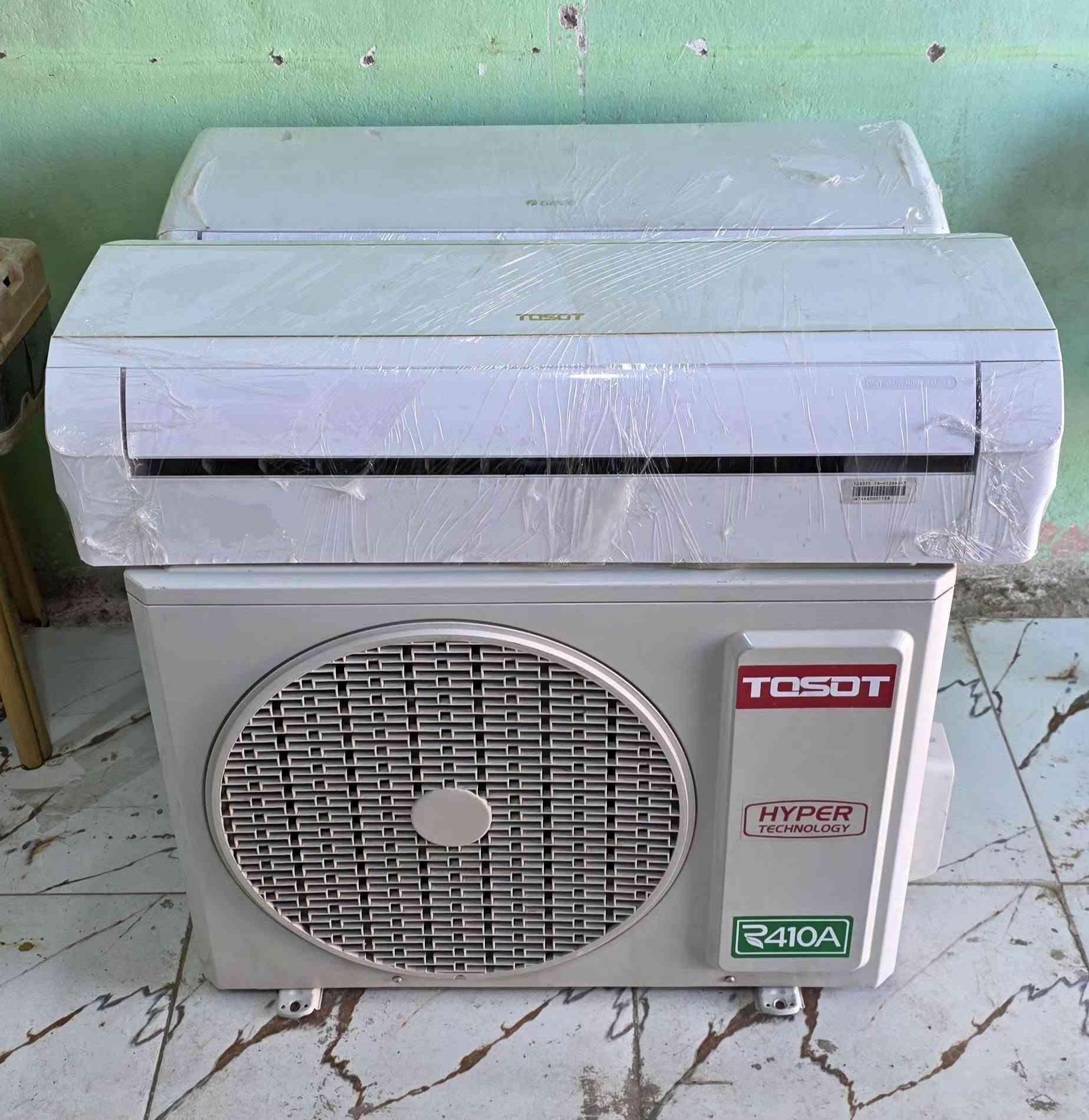 سبلت حجم (واحد طن ) اعتيادي عدد 4 اجهزه كلهن جدد 
1_  توسوت هايبر حجم واحد طن غاز 410
 انتاج 2024  جهاز اخو الجديد بعده بضمان الشركة 

2_ توسوت حجم واحد طن غاز 410انتاج 2022 جهاز نظافه 💯%

3_ واحد ميديا غاز 410 حجم واحد طن 
انتاج 2024 جهاز اخو الجديد  بعده بضمان الشركة 

4_ واحد گري غاز 410 حجم واحد طن 
انتاج 2022 نظافه 💯%

الاجهزه مع كامل ملحقاتهن بواري ريمونت قاعده وايرات غازهن مقفول مسلفنه الاجهزه وكامله 

سعرهن مليون 💶شلع  الواحد 250 الف 💶

للاتصال بالرقم📞 ***********او وتساب 
📍مكاني بغداد قريب الشعب بوب الشام 
يوجد خدمة توصيل🚛 داخل بغداد فقط
