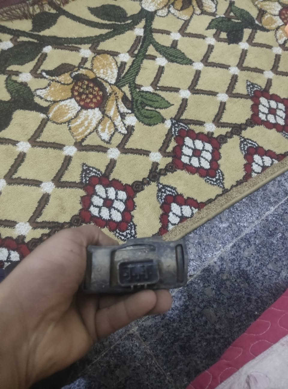 عقل دراجه 60 ثمن خطوط شغال قيم بل يرضه الله متواجد ماسنجر


**إذا كنت صاحب هذا الإعلان وتريد حذفه لأي سبب، رجاءا أرسل رسالة إلى الدعم الفني**