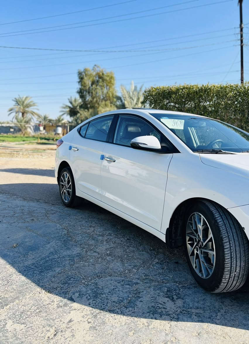 آللهم صلي على محمد وآل محمد 
سعرها (158)$
النترا2020خليجي فول 1/1
السياره جاهزه ومبيها نقص تخم تاير صدر جديد 
عداد المسافه (154)Km
-بصمه تشغيل +بصمه ابواب
-سلايت روف 
-كشنات جلد 
-تحكمات مقود ومخرج USB/AUX
ثلاث وضعيات قياده
( ECO/SPORT/NORMAL)
ملاحضه /سياره مكفوله من صبغ وتبديل وضربه فقط الي مأشر عليهن  بارد وكم رصعه بالقماره والبنيد 

مكان السياره بغداد / ابو غريب
هـ***********
