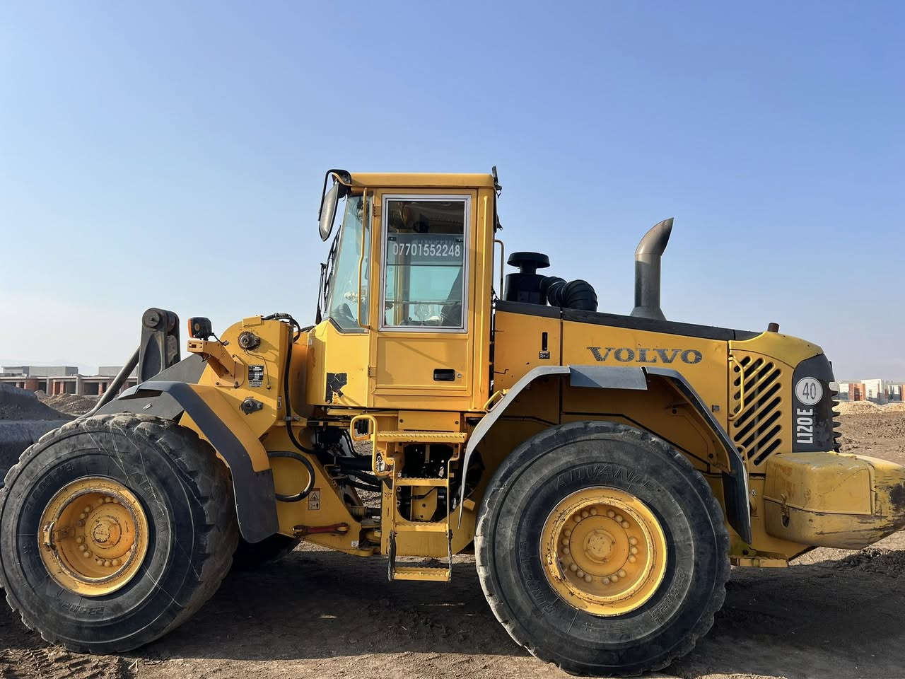 ڤاڵڤۆ مۆدیل 2005E بۆ فرۆشتن  رەقەم سلێمانیە جایزە و لەئیشایە
0772 532 21 67. 0750 117 12 48
