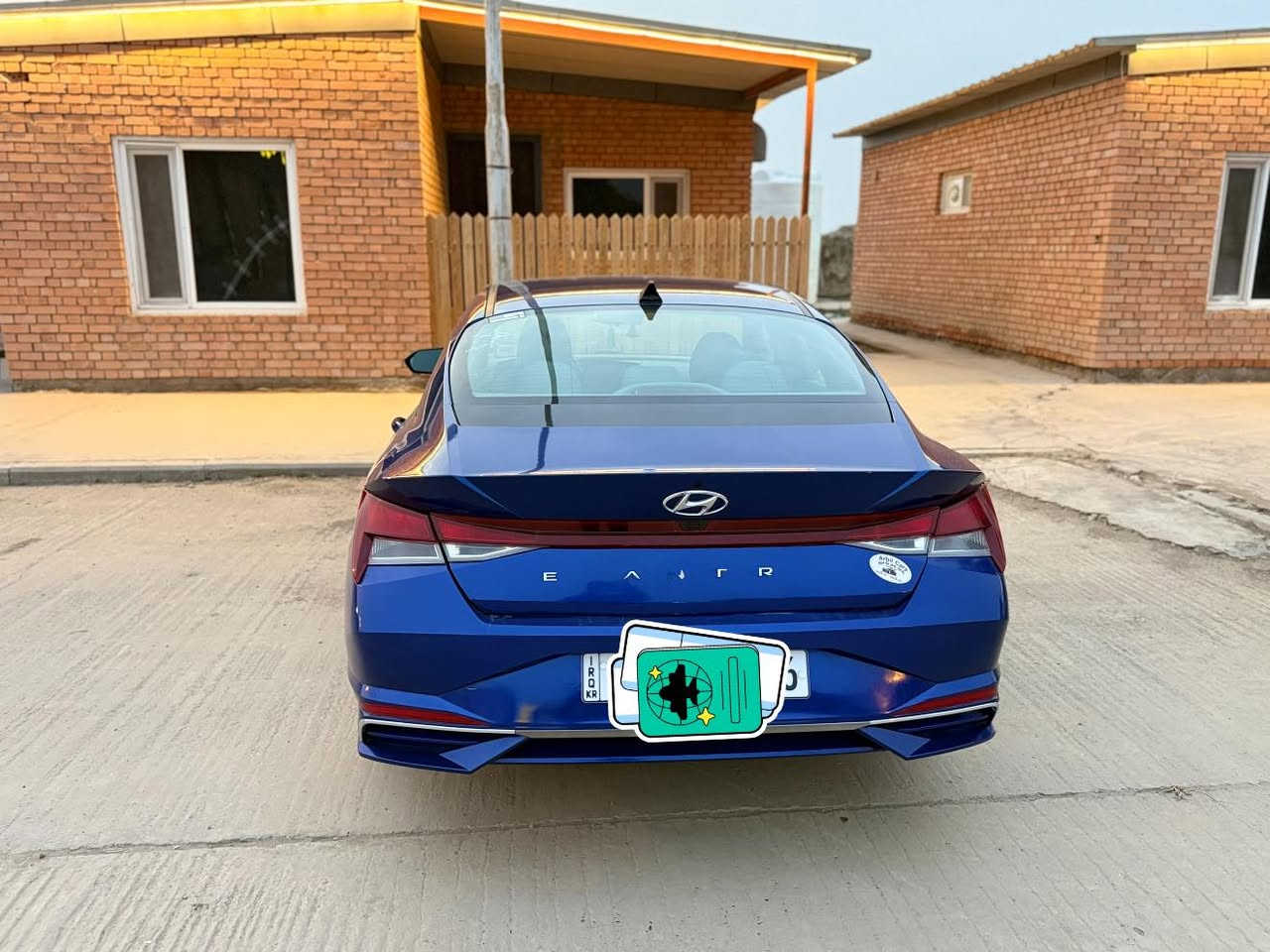 السلام عليكم 
للبيع النترا 2023 
2000 cc دوش سمارت ستريم 
بصمة تشغيل + بصمة ابواب 
اوتو هولد
سايد بريك بصمة 
شحن لا سلكي 
تشغيل واطفاء تلقائي بالازدحام
تدفئة كشنات
تدفئة وتبريد ثلج مناخ منفصل السائق والراكب
مود درايف (سمارت و نورمل و سبورت )
لايت زينون اوتو 
مثبت سرعة 
المحافظة على المسار 
توقف ذاتي 
قيادة الية
ويل كب جيتي لاين 
شاشة عدادات و وسطية متصلة 
السيارة ماشيه بامريكا 95 الف ميل بامريكا وبالعراق 5 الف بس .
حادثها كلش بسيط بارد فقط والصور بالمنشور 
رقم اربيل تحويل ثاني يوم 
هزه وسنوية جدد
بغداد الزعفرانية 
***********
