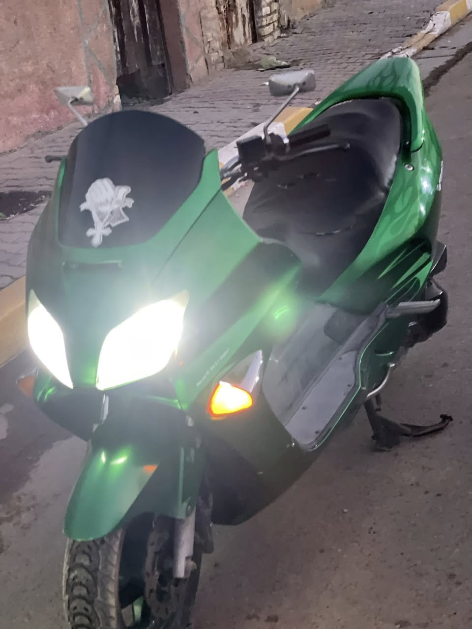 سلام عليكم شباب دراجه فورصه صفر 6اي نقص مابيه كهربائيات كله شغاله اوراق كامله سعر900وبيه مجال حك جيه مكاني بغداد الحسينيه الراشديه شراي يجي خاص هاذ رقمي بي وتساب ***********
