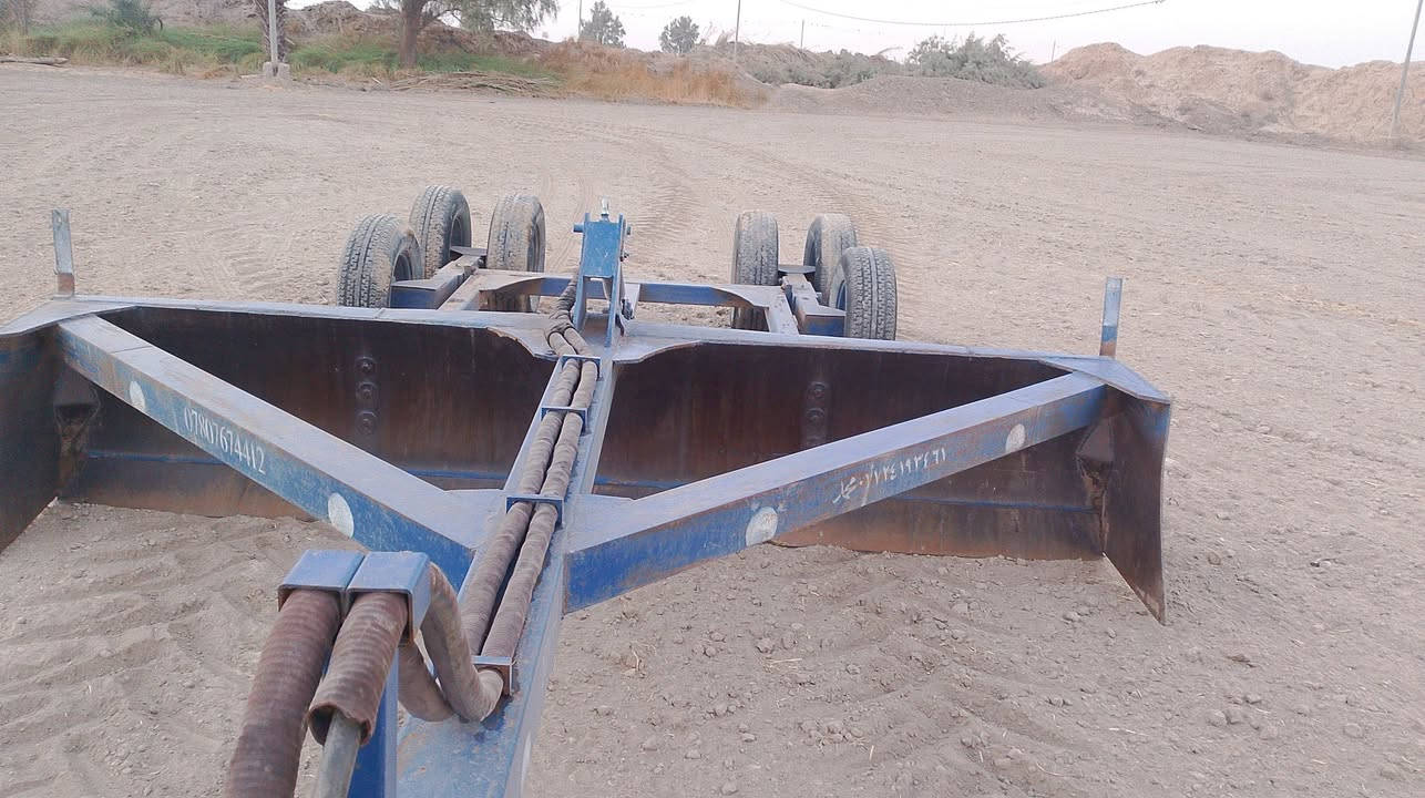 اندبليت للبيع ثلاثه متر ونص مع فدان اللبير 14رباعي للاتصال ***********

