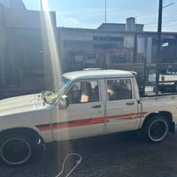 بيك آب موديل 82  تخم تاير جديد  محرك بي صرف  كير نظيف  رقم صدامي اصفر ...