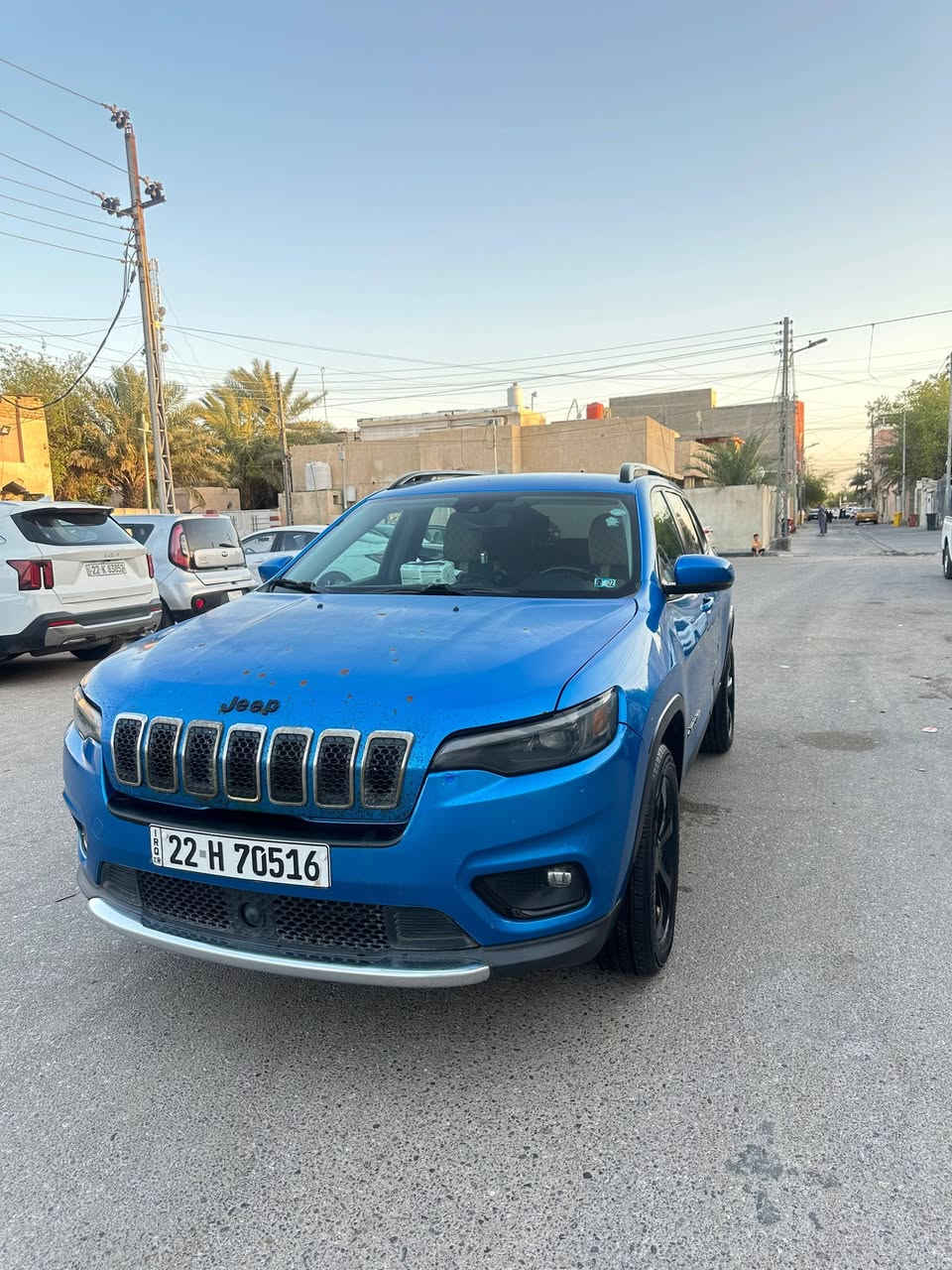جيب شيروكي بزون موديل 2021 ضربتهة بنيد ودحجة خفيفة بالباب الخلفي ماشية 87000  العنوان البصرة /المشراق
رقم الهاتف ***********
جيب شيروكي بزون موديل 2021 ضربتهة بنيد ودحجة خفيفة بالباب الخلفي ماشية 87000  العنوان البصرة /المشراق
