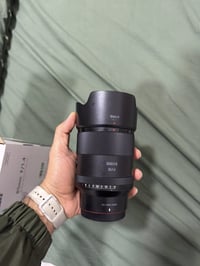 عدسة 85 نيكون Z فتحة 1.4 نظيفة وكارتون كامل شرط الفحص   سعرها ٩٠٠ مكان...