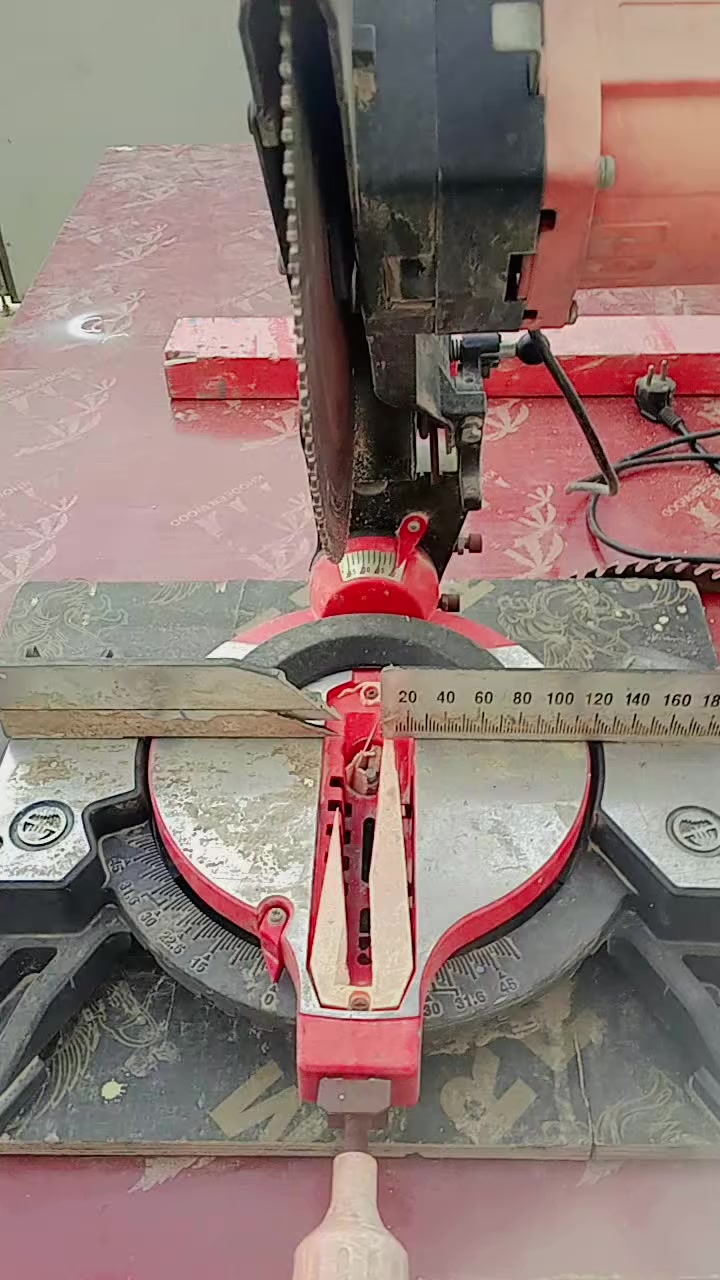 منشار كتر نجاره الي اله بي مصله يتفضل خاص او يتصل على هذا الرقم
***********
