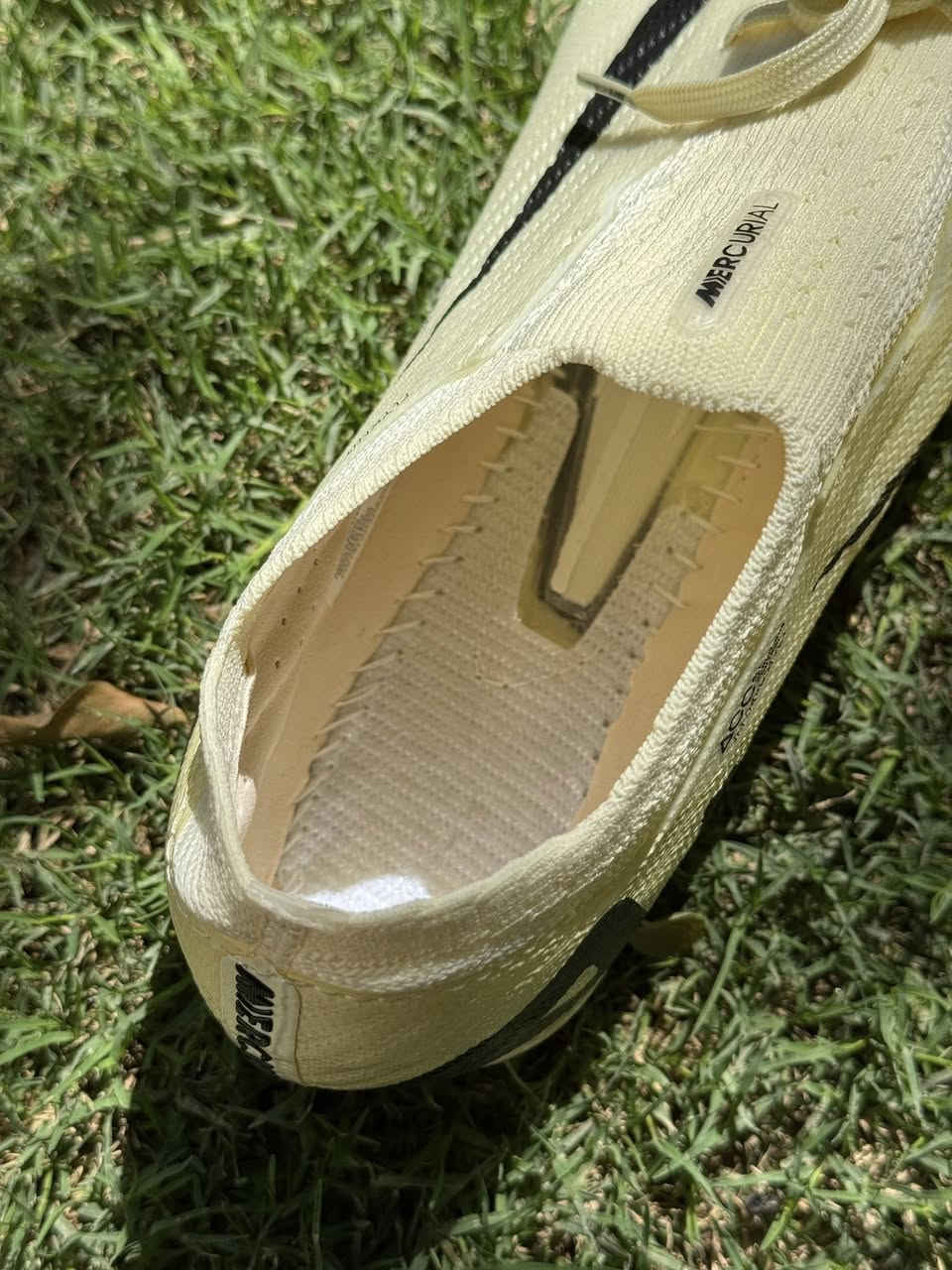 استد اصلي من NIKE
قياس 43

باله جديد غير مستخدم

خياط داخلي✅

ملحقات جنطه + استد بسمار احتياط

صنع البوسنا اوربي

متوفر توصيل للحجز خاص


**إذا كنت صاحب هذا الإعلان وتريد حذفه لأي سبب، رجاءا أرسل رسالة إلى الدعم الفني**