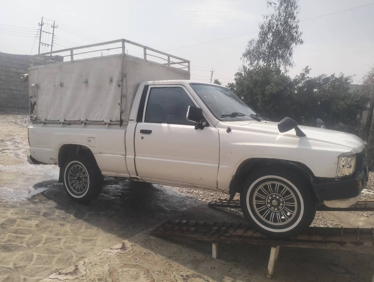 موصل
بيكم للبيع موديل 1985
رقم نينوى دولي 
بي كاربون  سيارة مال شغول 
استفسار ***********بي واتس اب 
الي مو شراي لا يخابر رجاء
