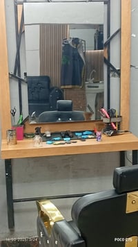 سيت ميوزه • سلمان باك المدائن • قابل تفاوض