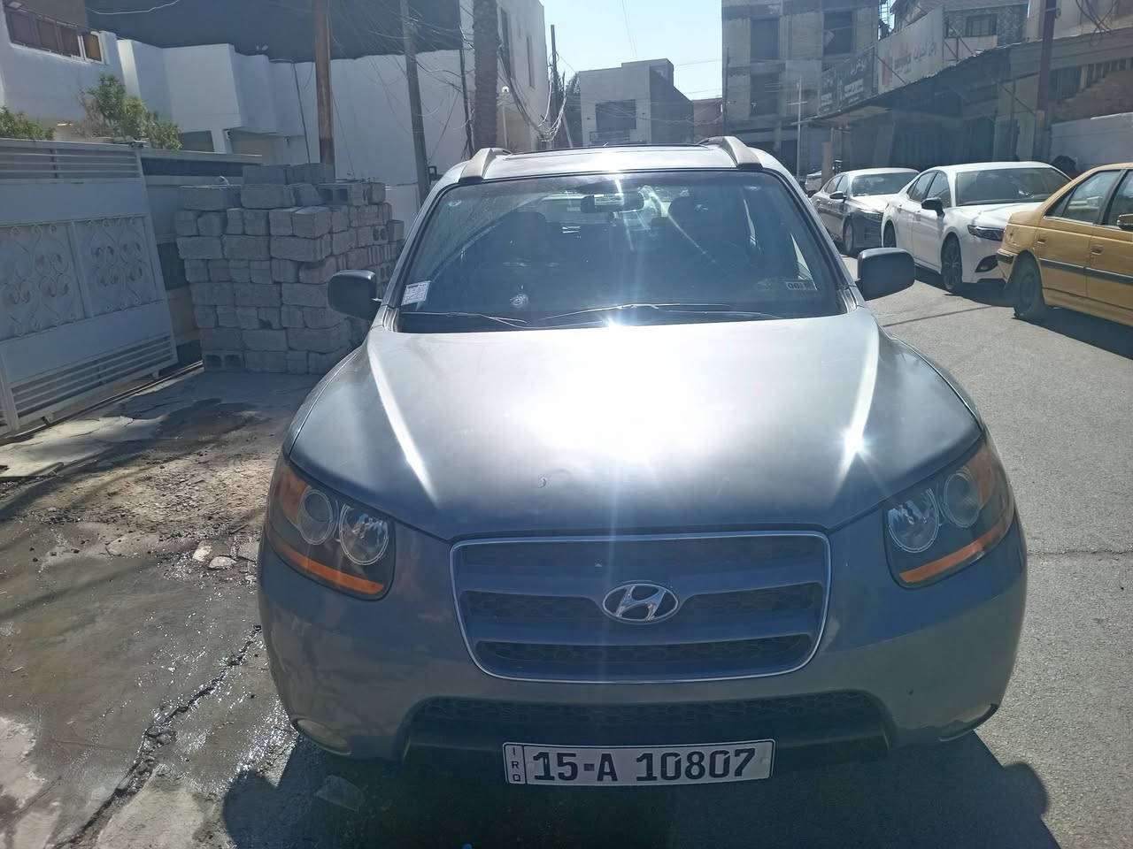 هنداي سنتافي وارد امريكي حادث دعاميه فقط كير محرك شركه نص فول بلادي للبيع السعر 125المكان بغداد ***********
