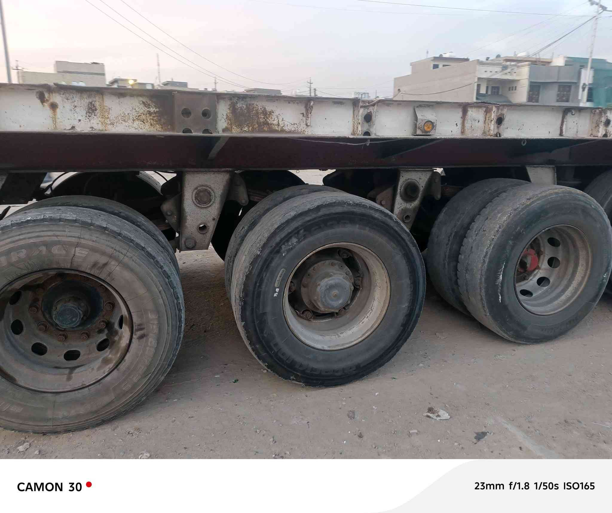 السلام عليكم عربانة ٤ محاور طول ١٢ ونص حدادية شاصي ١٦ اوكراني دناكير ١٣ الماني ودنكير اكسل رينو
السعر ٦٠
 العنوان بغداد الغزالية 
***********
***********
