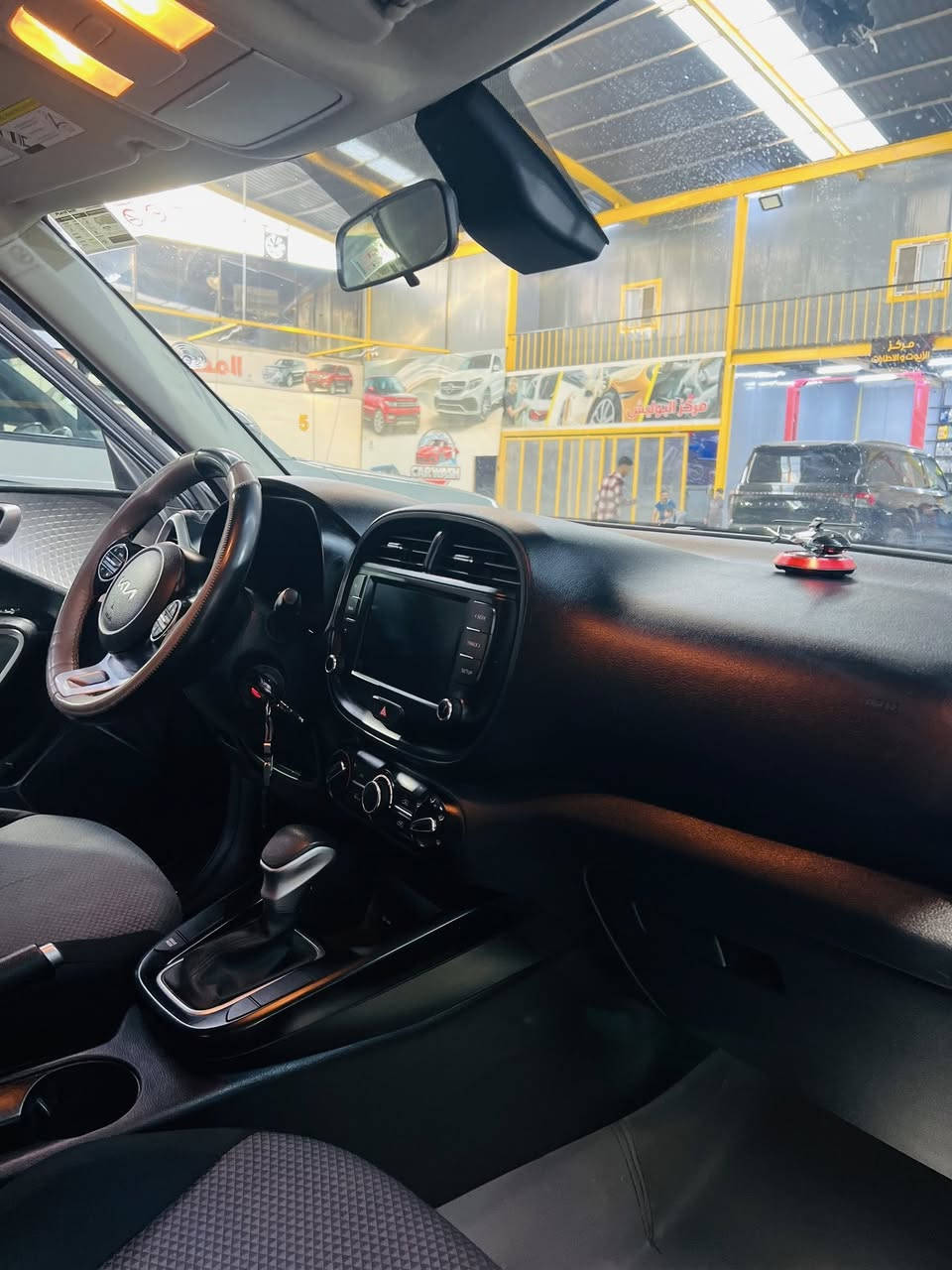 صول للبيع موديل 2025 سياره جديده مكانها الحله بابل لاستفسار الاتصال عله الرقم *********** بيه طخات بسيطه راجعات عله البارد السعر اتصل عله الرقم
