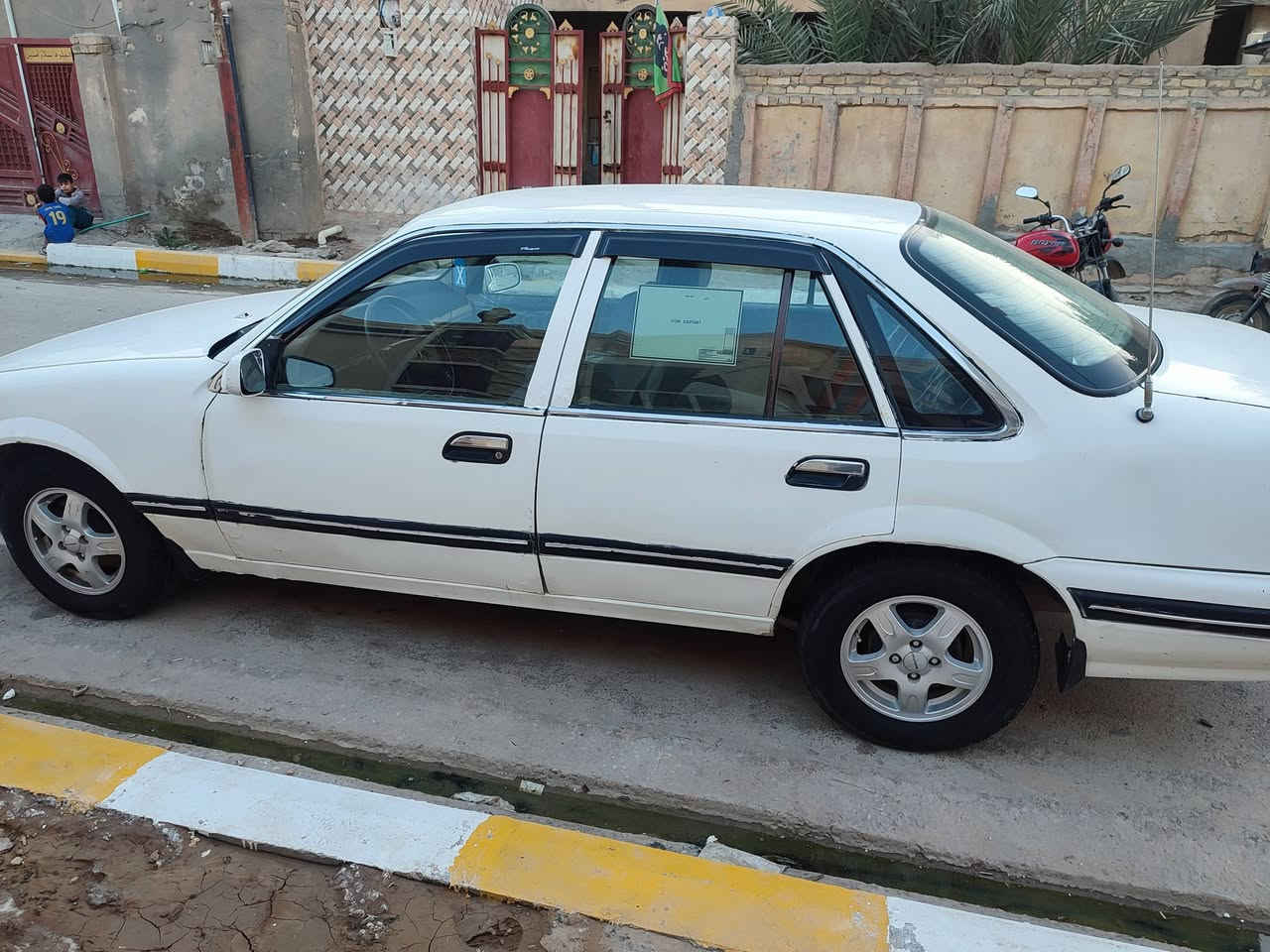 دايو برنس موديل 1993 محرك 2000 سنويه لغايه 2026 شهر 11 كير اوتو كهربائيات كيجات كلها شغاله تخم تاير نظيف سياره خابطه كازكيت فقط رقم بابل مشروع وطني مكانها ذي قار الشطره بيع مستعجل ومناسبه.        *********** السعر 24 وبيها مجال
