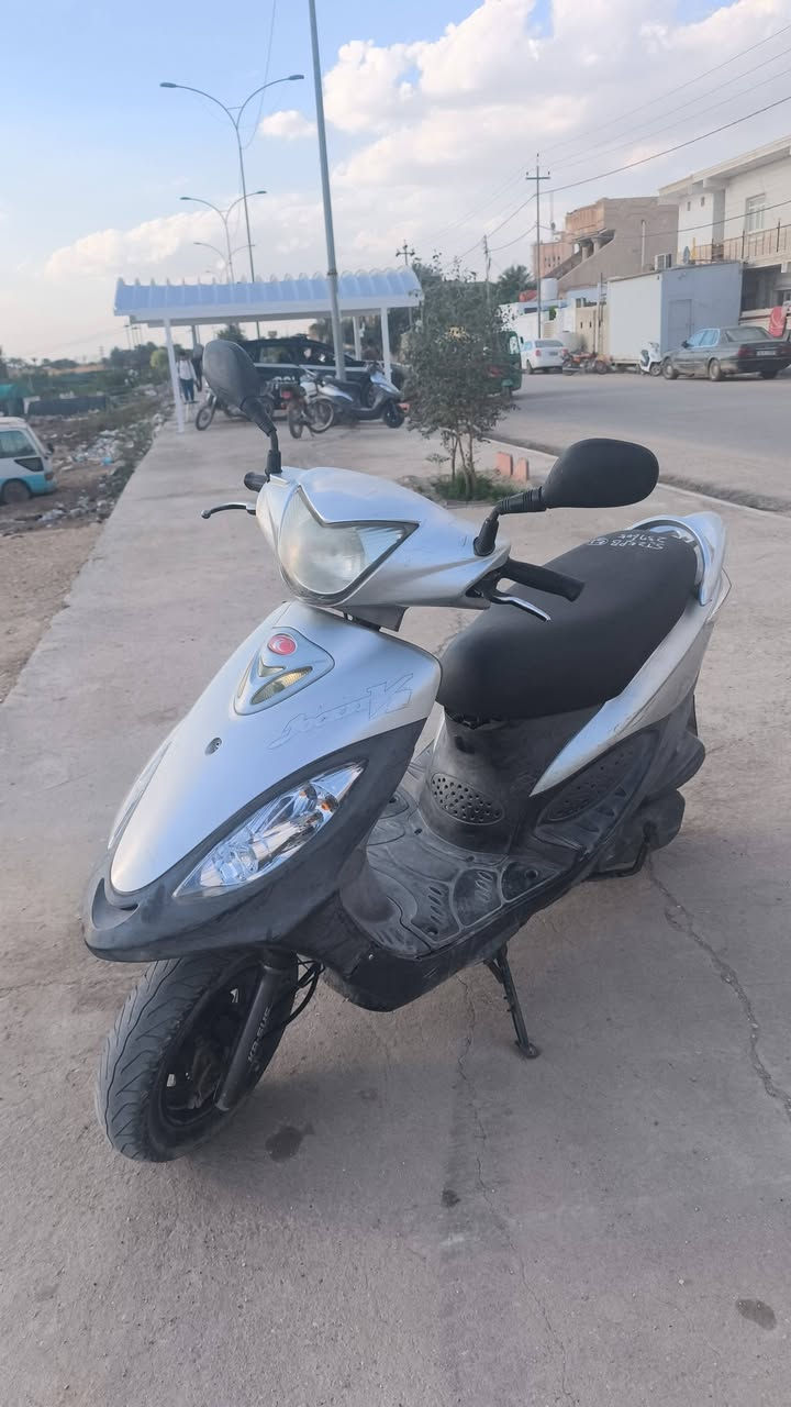 كامكو موديل 2013 صار شهر ونص من اخذتها رمبه مامفتوح برغي ب 750الف للاستفسار واتساب ***********
