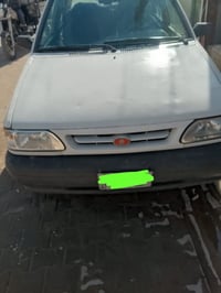 سيارة للبيع ب٢٥ ورقه وبيها مجال ٠٧٨٢٨٤٢٦٩٢٧