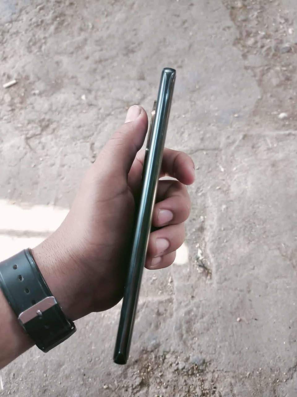 هونر اكس 9 دي للمراوس ايفون ذاكره 256 عشوائية 12 جهاز راقي كفاله عامه من كولشي مكان نجف رقمي  ***********
