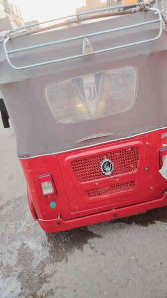 سلام عليكم تكتك لبيع موديل 22  مرقم شهر 9تكتك خير من الله خاص مغلغ 
***********
