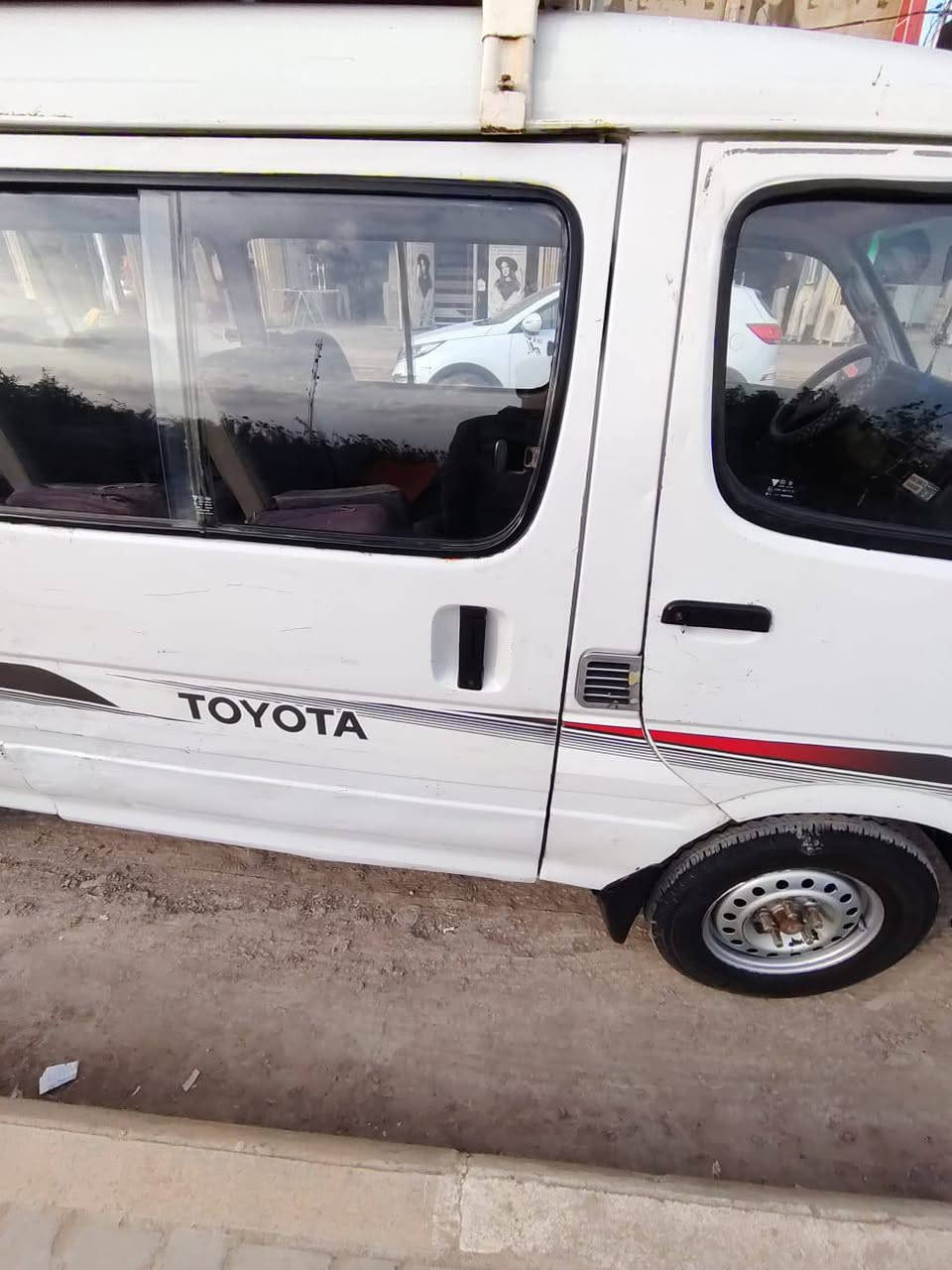 سلام عليكم فتون 2008للبيع اكسن بي ونه كير محرك ياباني رقم بغداد انكليزي تحويل ثاني يوم هيئه وبحث وغرامات مصفره سعر 50وبيها مجال ***********
