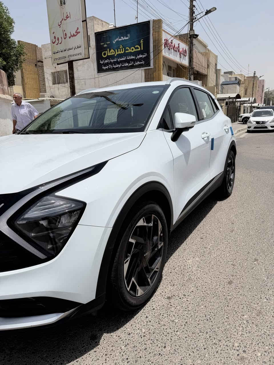 سبورتج 2025 خليجي ماشية 35000km  رقم اربيل
مواصفات فول عدا الفتحة
تدفئة كشنات وستيرن
السيارة كفالة عامة فقط طخة جداً بسيطة بالباب موضحة بالصورة
215 وبيها مجال بسيط 
مكانها بالبصرة
--------------------------------------

0783 326 8881
-----
