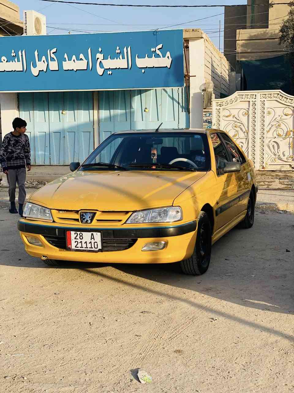 السلام عليكم بيجو بارص للبيع موديل 2013مابيه اي قطعه تبديل بسمي سنويه 31مصفره هئه وغرامات اسعر 40وبيه مجال بسيط مكاني ديوانيه الحمزه الشرقي رقم***********
