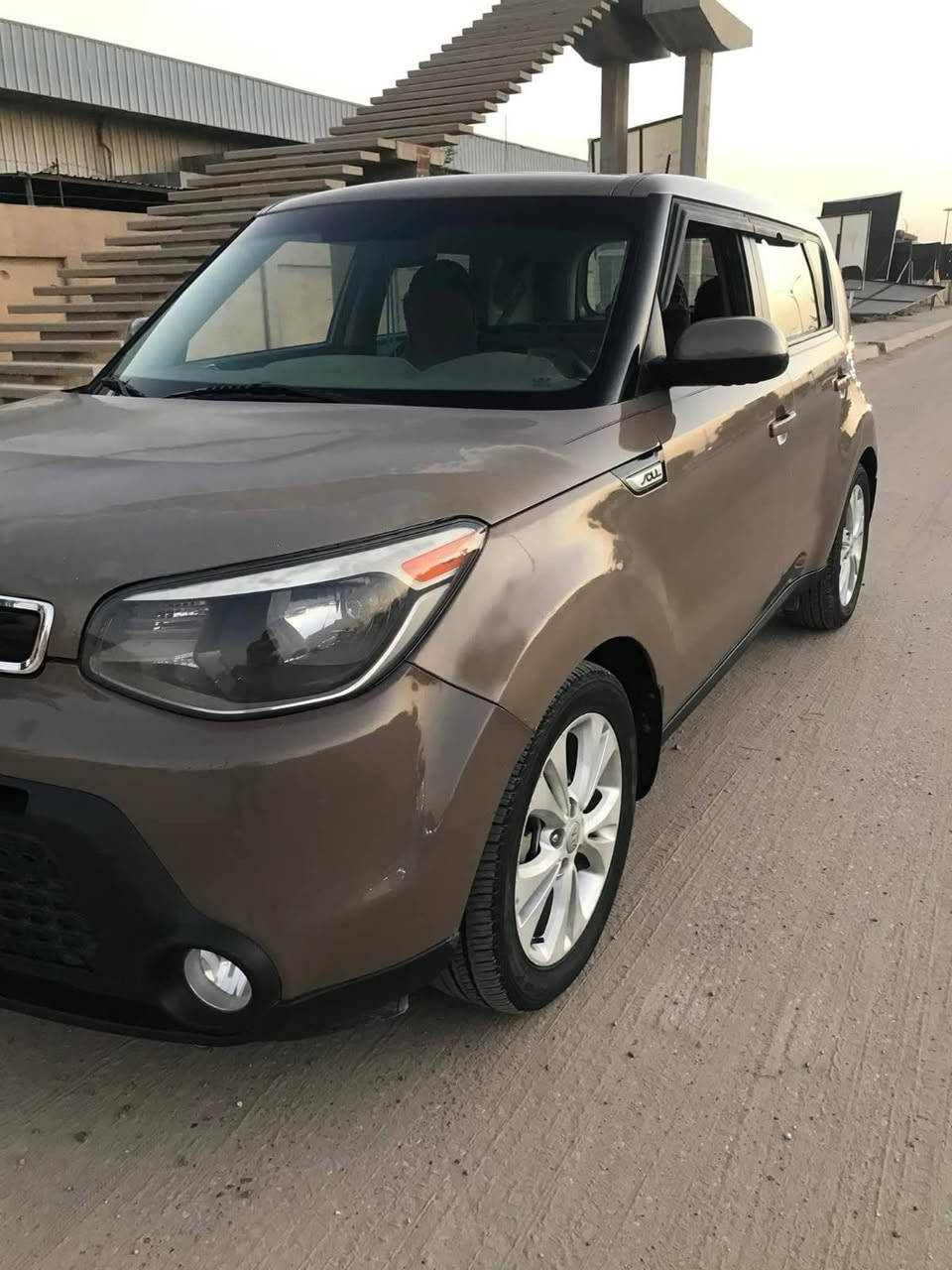 #صول_جوزي_2015 باسمي رقم بابل انكليزي تحويل ثاني يوم ماشية 83 محرك  2000 دوش  كاميرا شاشة لمس أصلية  تحكم ستيرن حادثها بنيد 
وجاملغ بدون صبغ   ليبل واحد بدون تبديل بدون ايرباك  سنوية ل2027
الحلة 120  وبيها مجال
للاستفسار الاتصال على الرقم ***********
